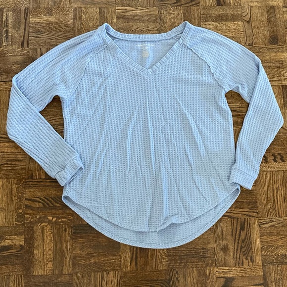 ⭐️3/$35 American Eagle plush waffle knit long sleeve top - Picture 1 of 7